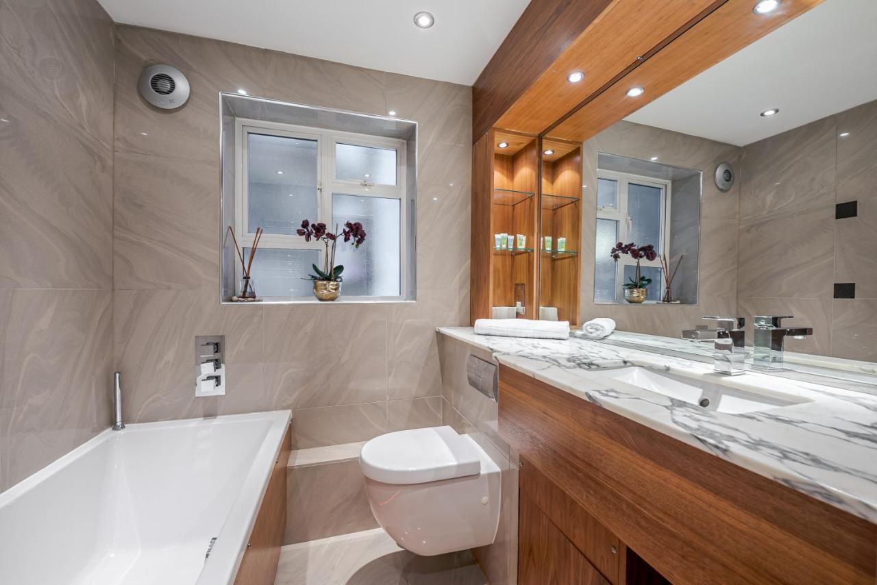 Stylish 2Bd Flat Opposite Harrods London Prime Location Leilighet Eksteriør bilde